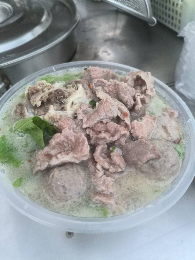 瘦肉+牛筋丸