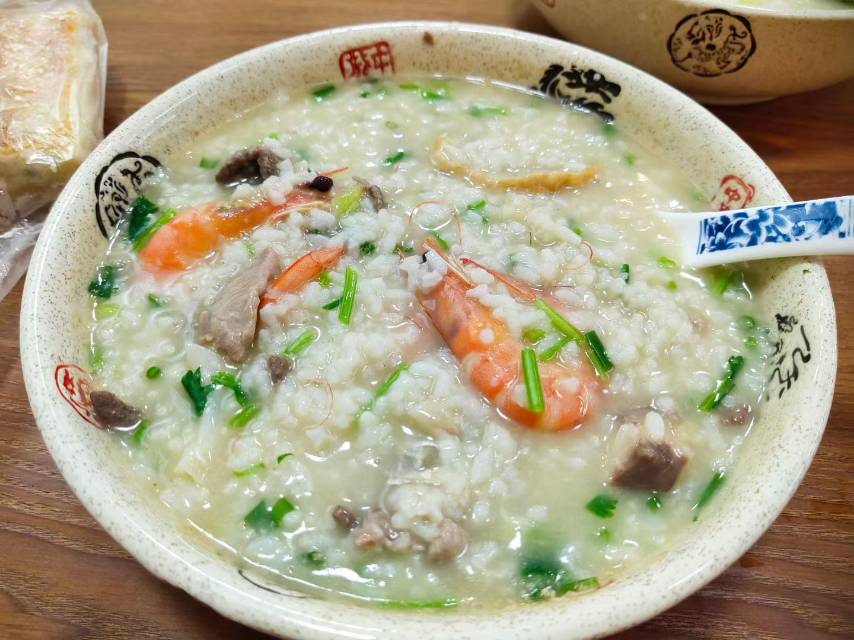 鲜虾蚝仔粥